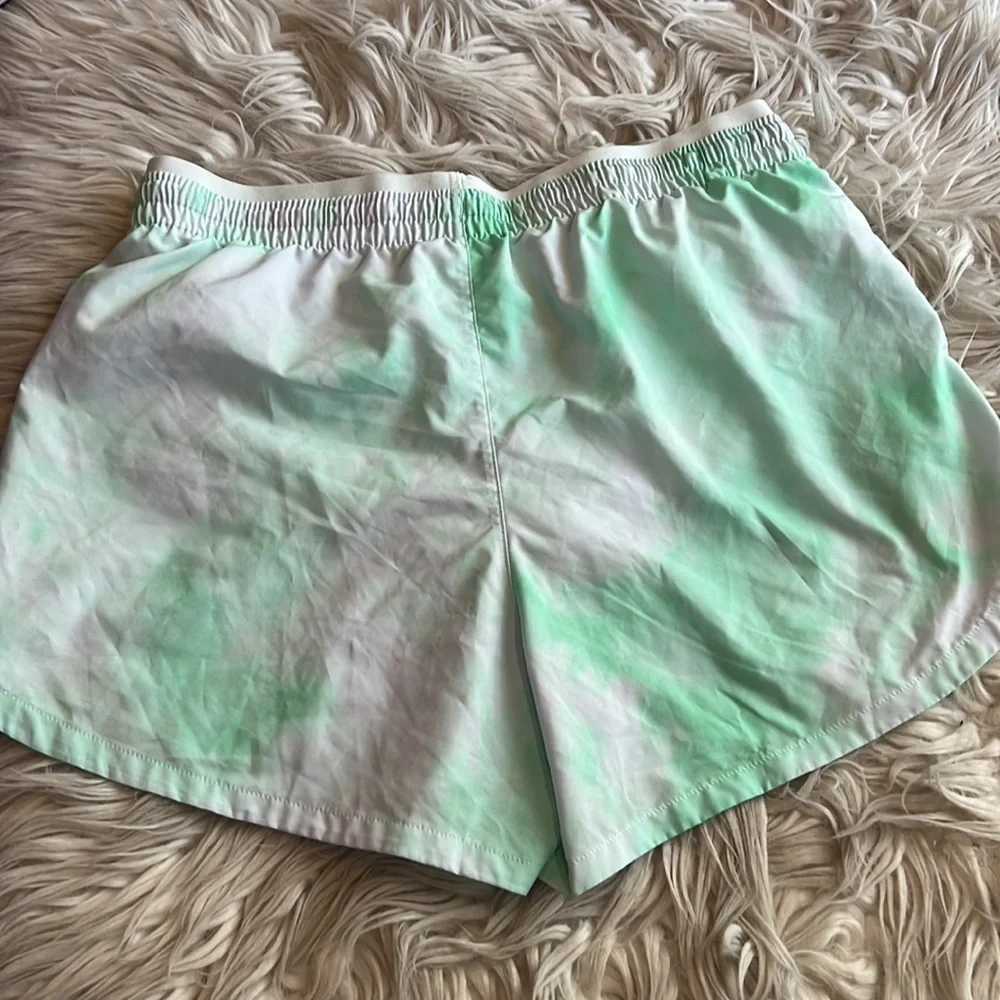 Nike Running Green Tie Dye Running Shorts Ifit - Picture 6 of 6